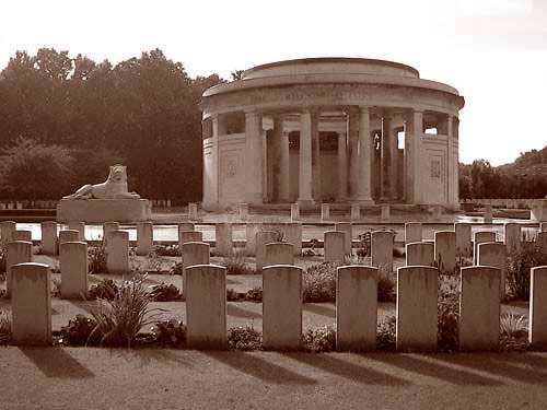 Ploegsteert Memorial, Berks Cemetery Extension, south of Ypres