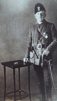 Raymond-Fisher-in-Bulgarian-uniform