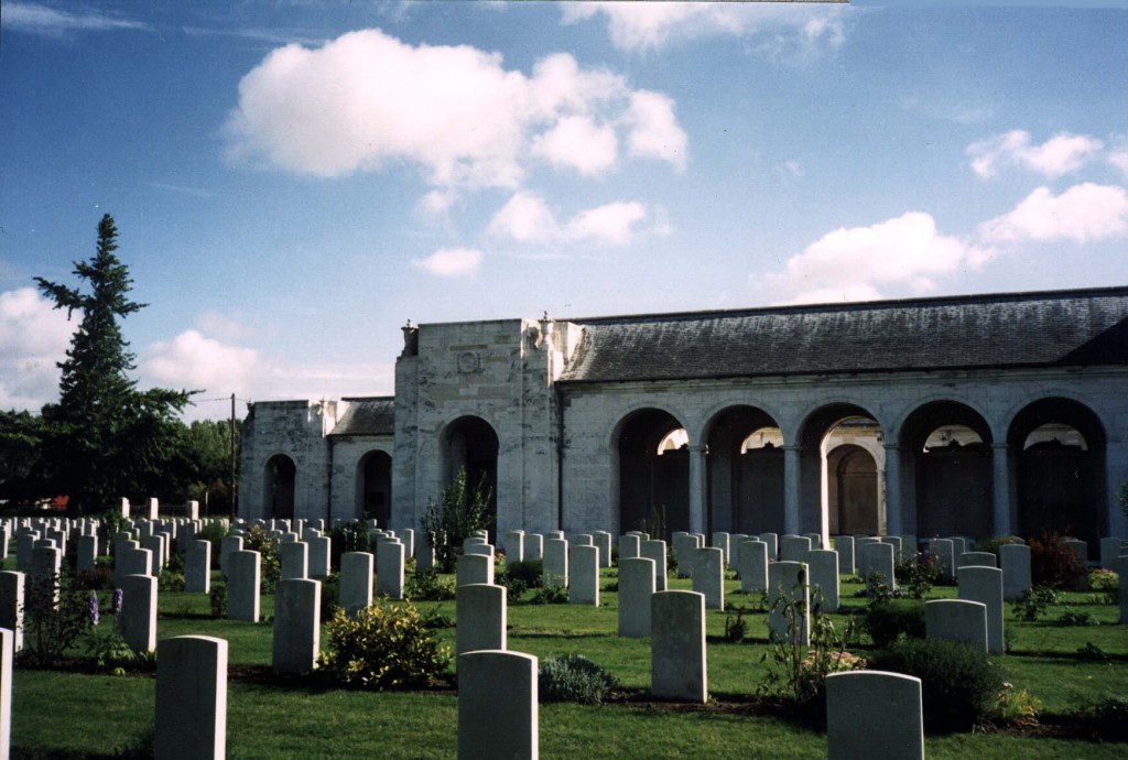 Le Touret Memorial on the Bethune-Armentieres road